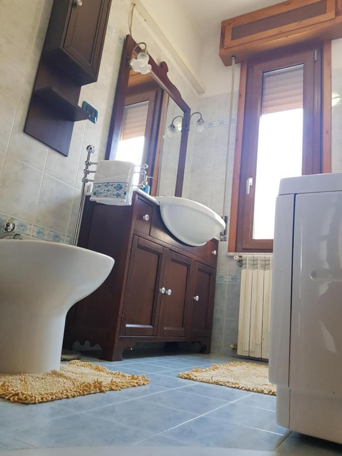 Casa Vacanza Tommy Pabillonis Esterno foto