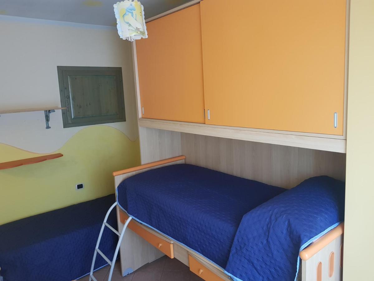 Casa Vacanza Tommy Pabillonis Esterno foto