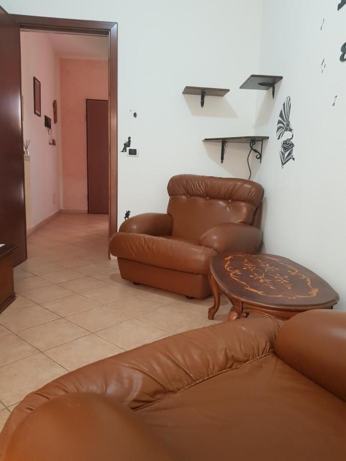 Casa Vacanza Tommy Pabillonis Esterno foto